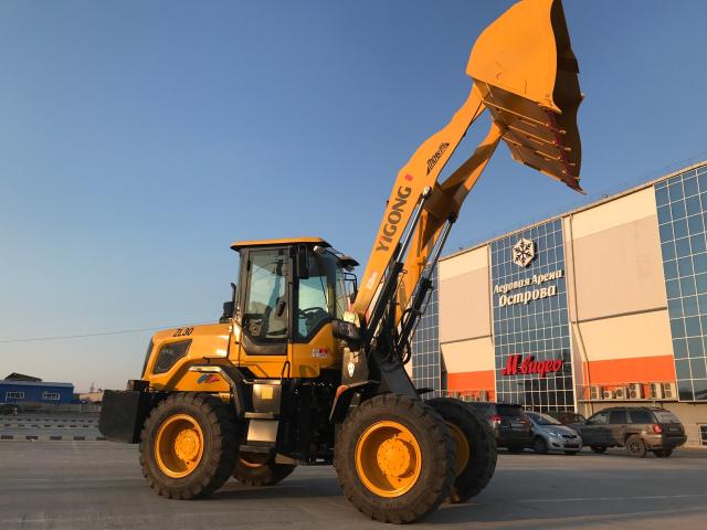 Продам,Комацу экс.погрузчик,вес 5800.цена 1.7млн.8...