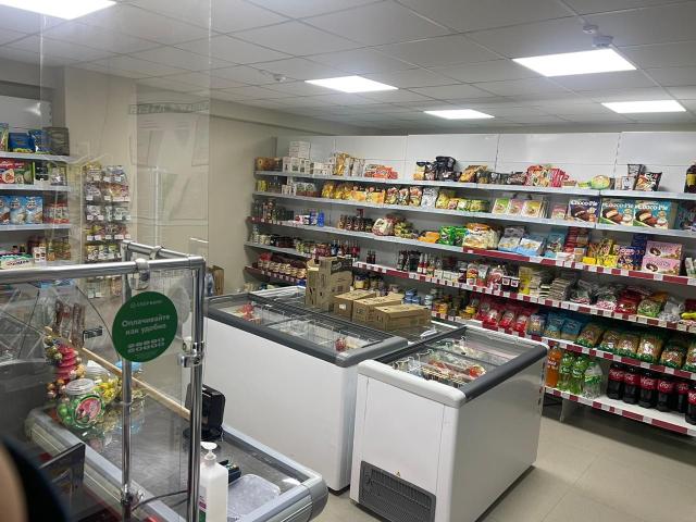 180м², Рядом остановка, отдельный вход,