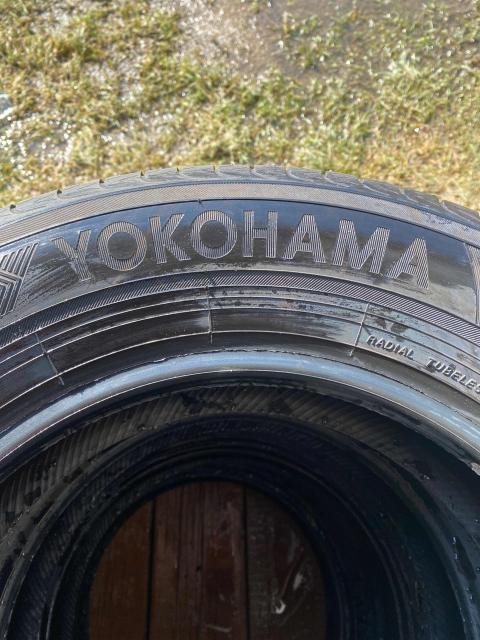 Продам летние шины комплект YOKOHAMA 185/70R14 сос...