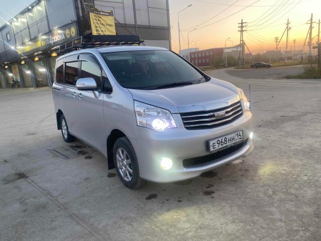 Toyota noah 2009. Продам тойота ноах. Toyota noah r70. Toyota noah 2. Фото тойота ноах 2008.