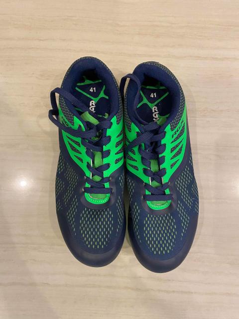 Шиповки 37 или 38 размер