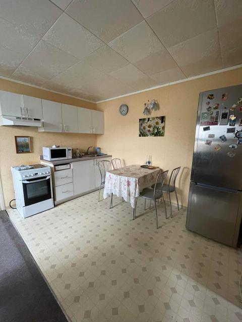 39м², Сдаю квартиру длительный срок цена 25000+комуналка...