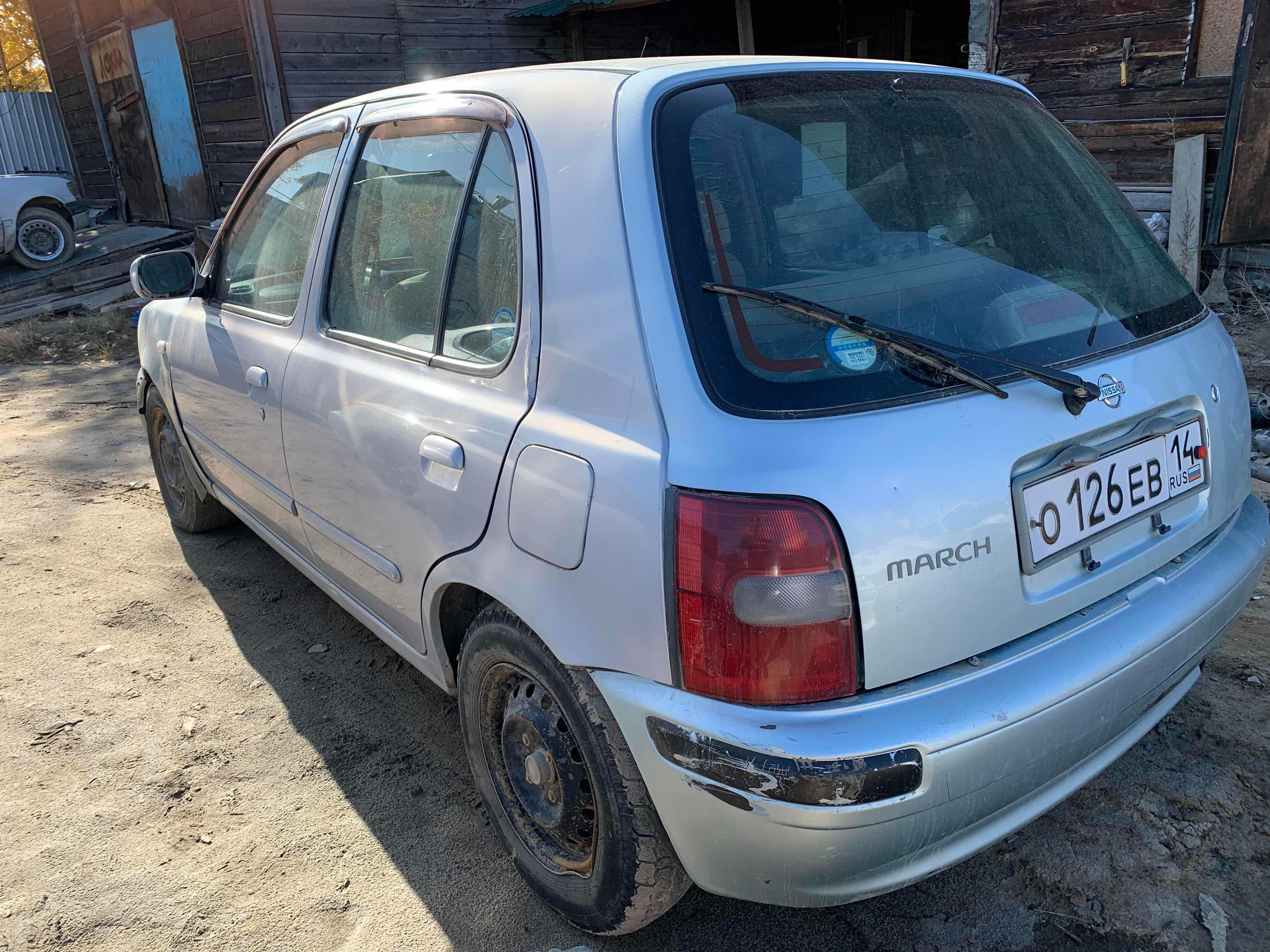 Купить Nissan Марч 2001 Года