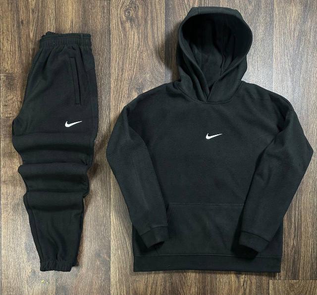 Теплые спортивные на флисе мужские