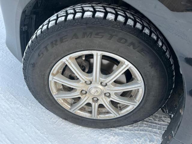 Шины нива 4х4 185/75 r16. Резина на ниву шевроле 16 ат 225. Зимние шины на ниву 16 радиус. Кшз 185/75 r16 шип на ниву. 175/80-16c алтайшина вли-5 85p tt.