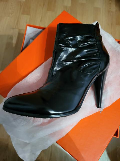 Туфли мокко. Sivelca туфли девичьи черный графит. Туфли ка-0501. Черные классические туфли. Туфли g.