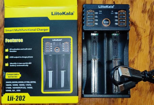 Зарядное с жк-дисплеем, для аккумуляторов aa, aaa, c, d, 9 в. Зарядное устройство для аккумуляторов ni. Lii-202. Зарядное устройство для аккумуляторов ni. Зарядное для аккумуляторных батареек типа aa nimh.