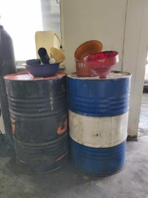 Отдам Бочку масла отработанного