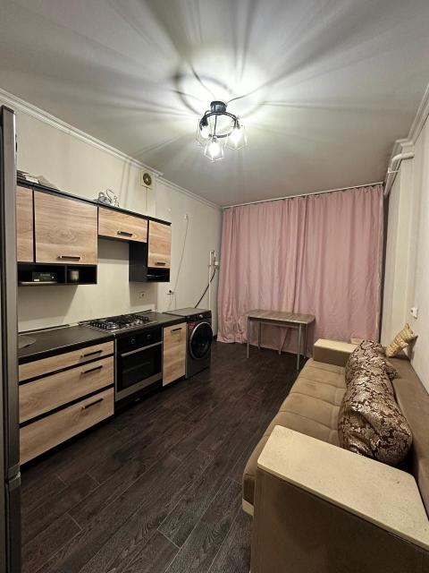 1 комн., 41 м², Блочный, Авторынок