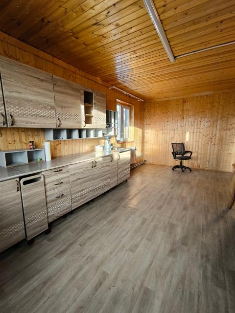 Динскую готовый дом гараж